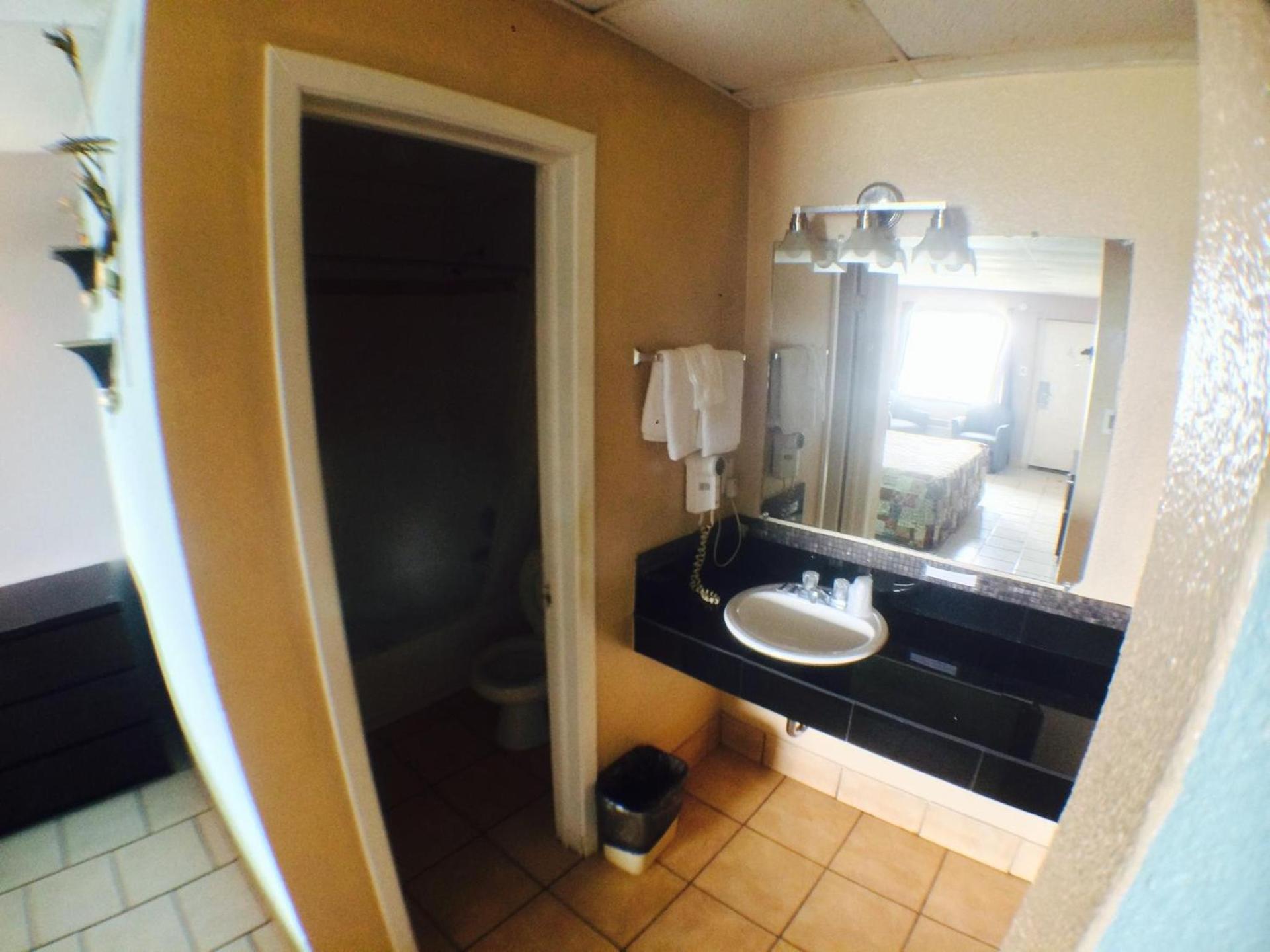 Austin Motor Inn photo 9