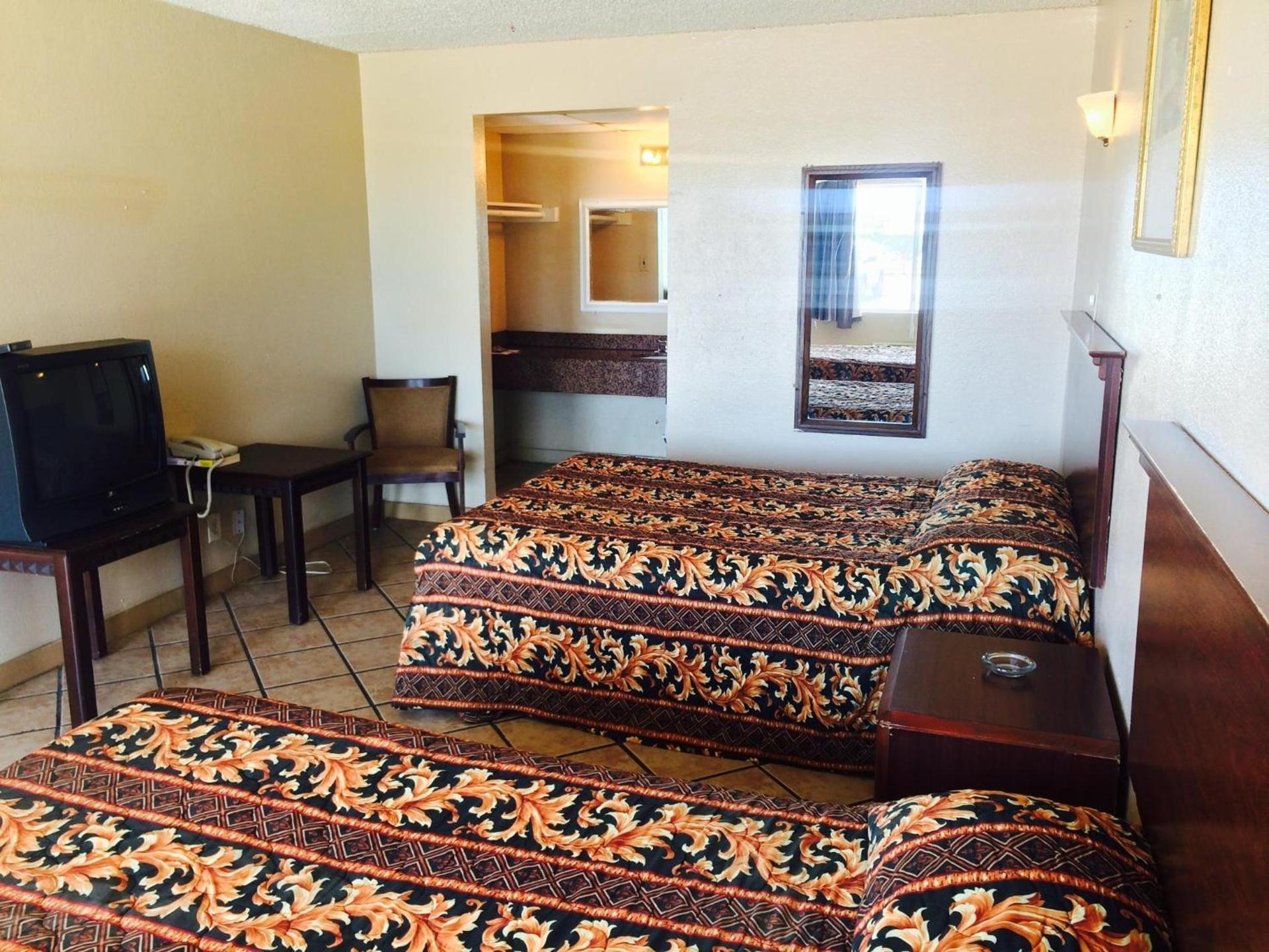 Austin Motor Inn photo 53