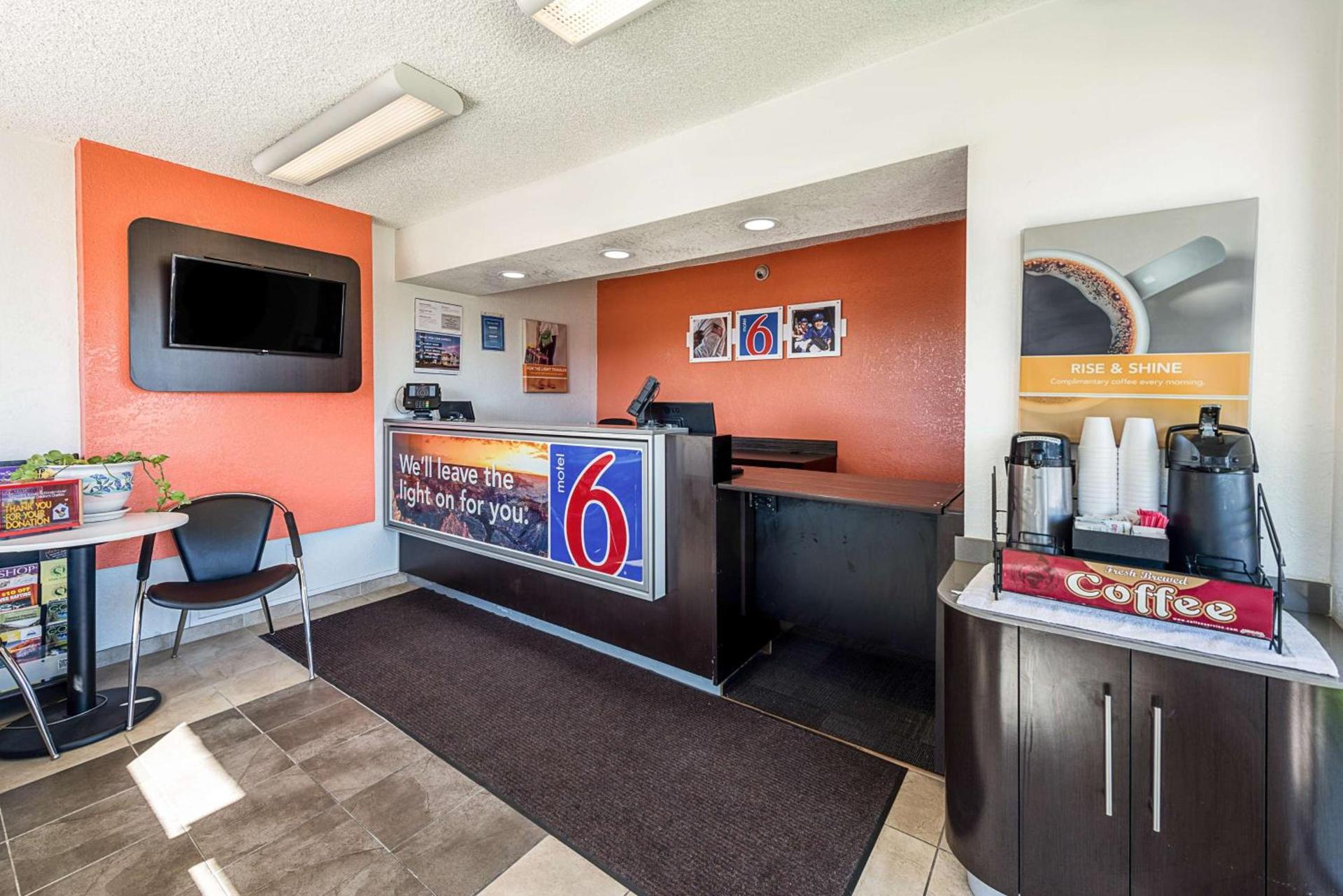 Motel 6-Sparks, NV - Airport - Sparks photo 26