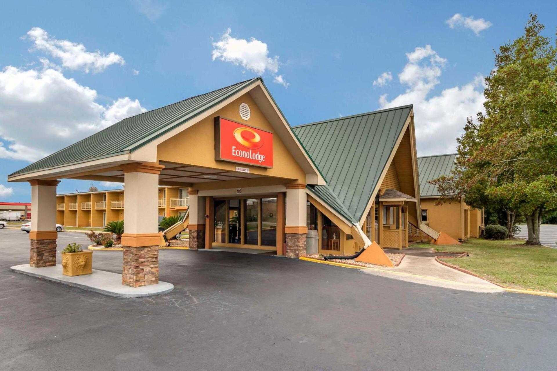 Perry Inn & Suites National Fairground I 75 photo 20