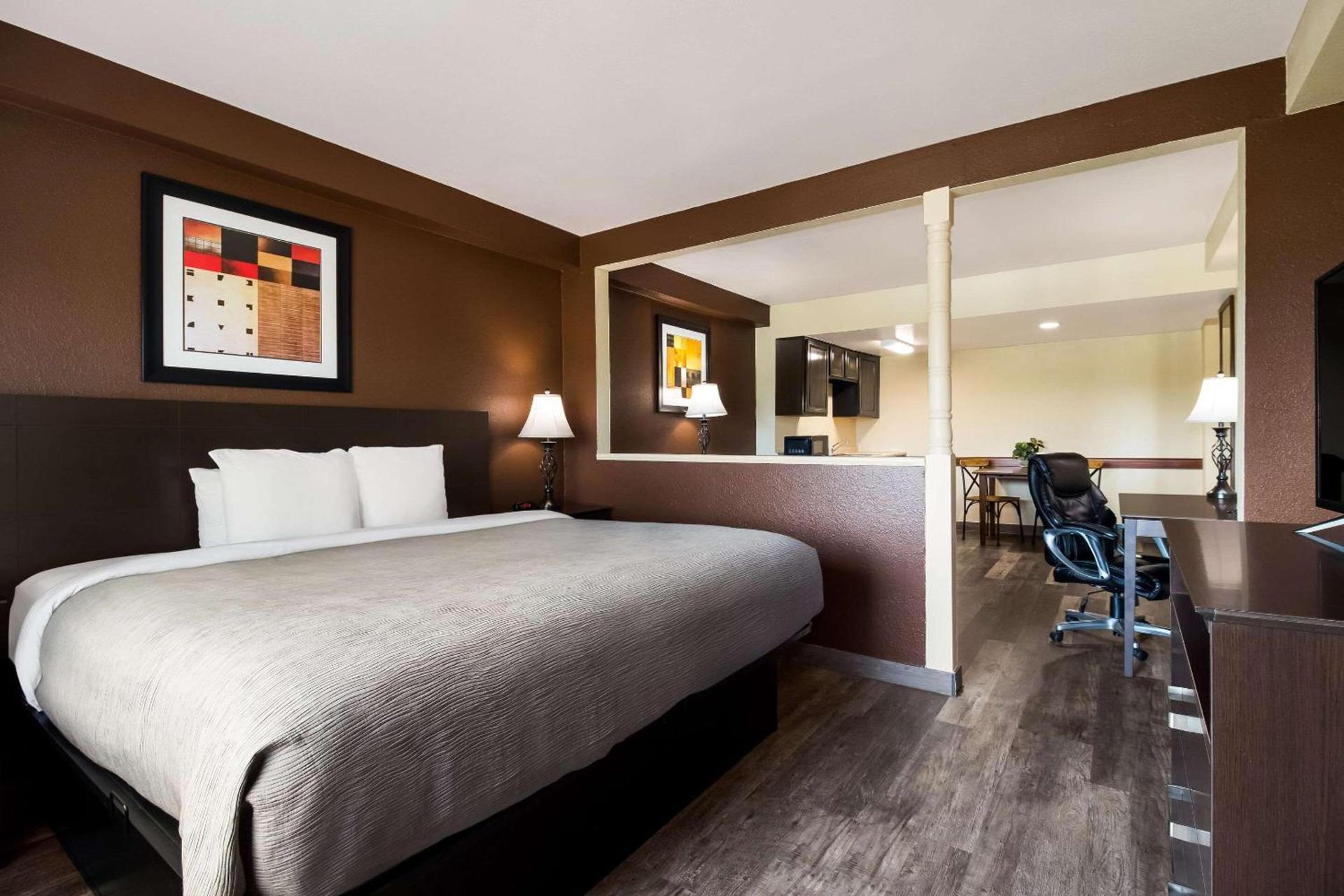 Quality Inn & Suites North Myrtle Beach photo 20