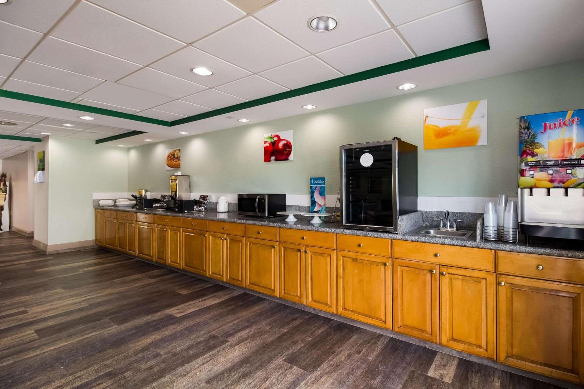 Quality Inn & Suites North Myrtle Beach photo 24