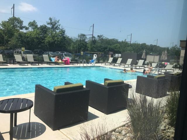 Holiday Inn Express & Suites Ft. Washington - Philadelphia by IHG photo 3
