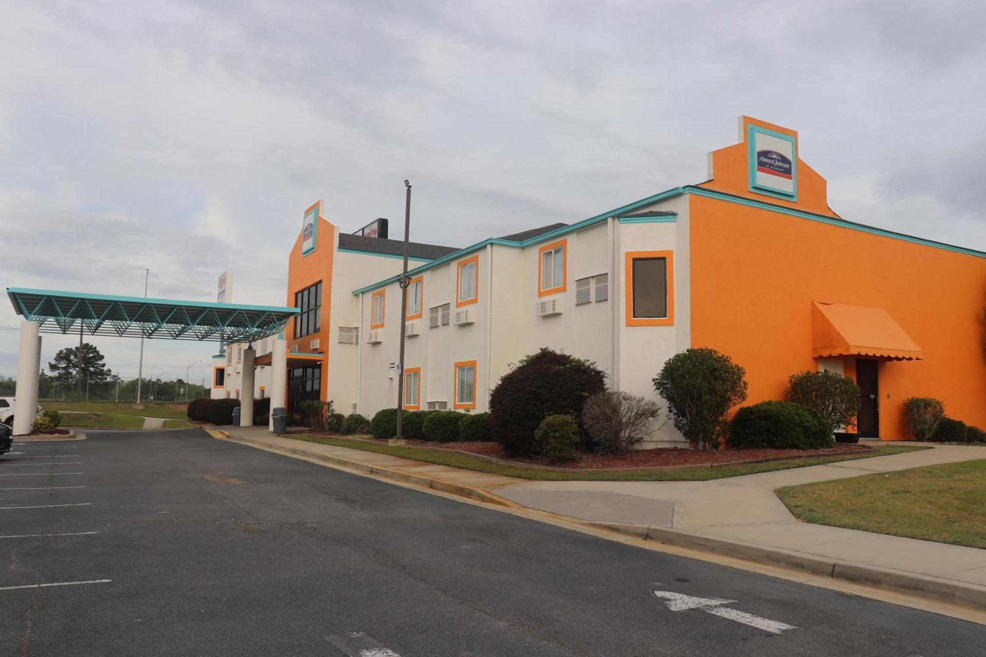 Howard Johnson by Wyndham Tifton GA I-75 photo 60