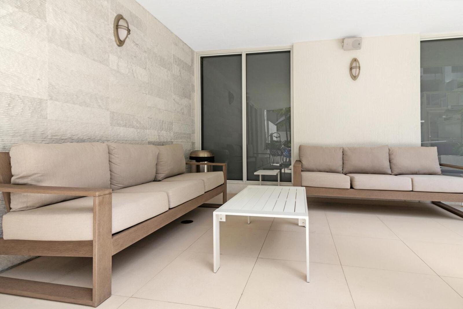 Roami at Habitat Brickell photo 89