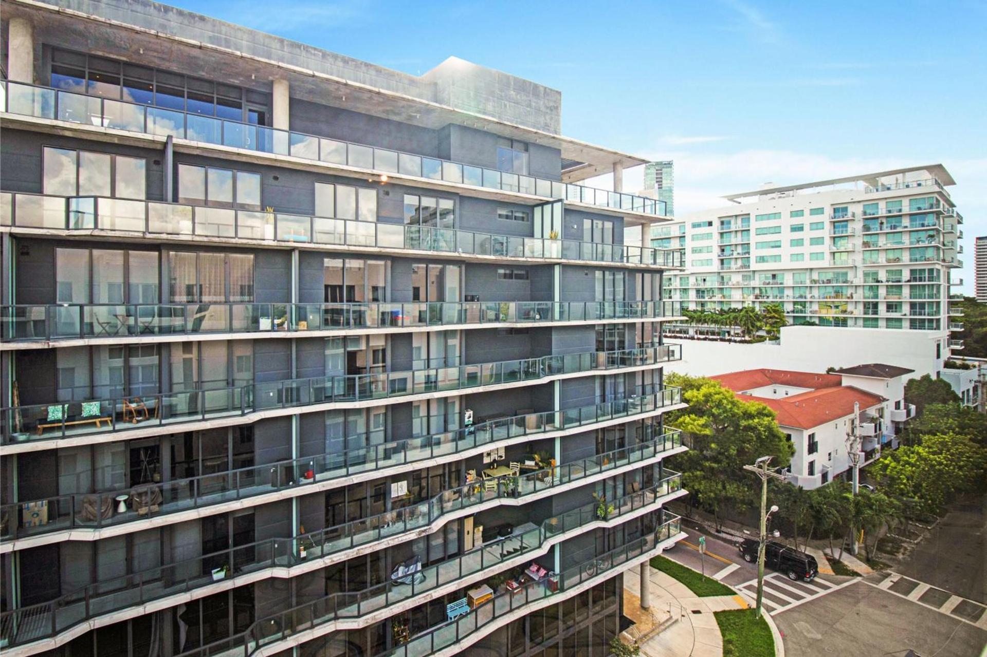 Roami at Habitat Brickell photo 86