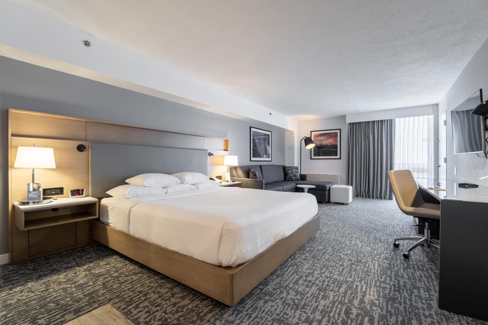 DoubleTree by Hilton New York JFK Airport photo 72