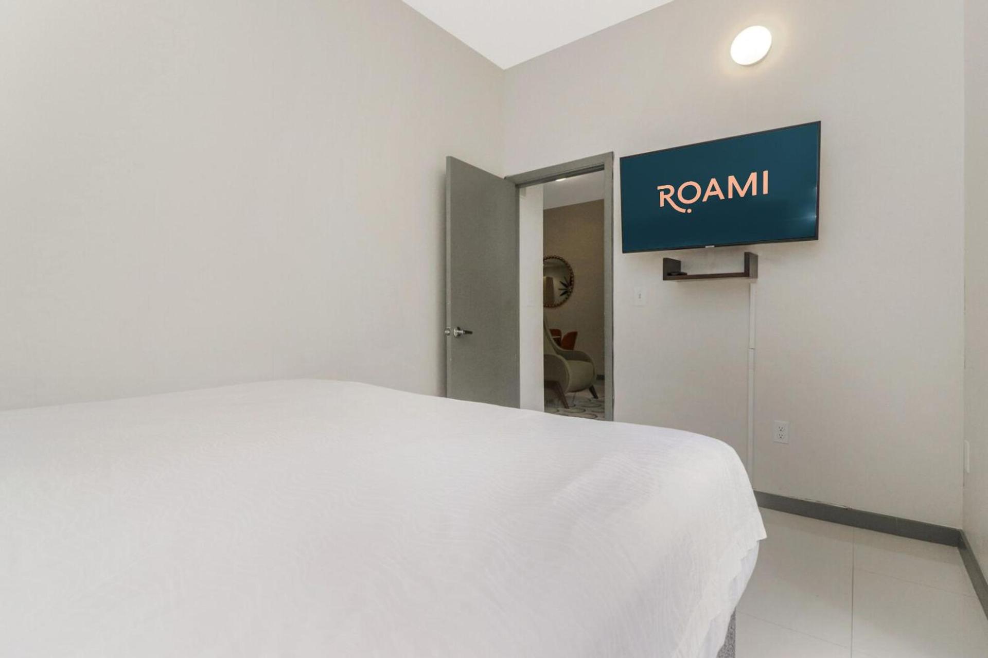 Roami at Habitat Brickell photo 90