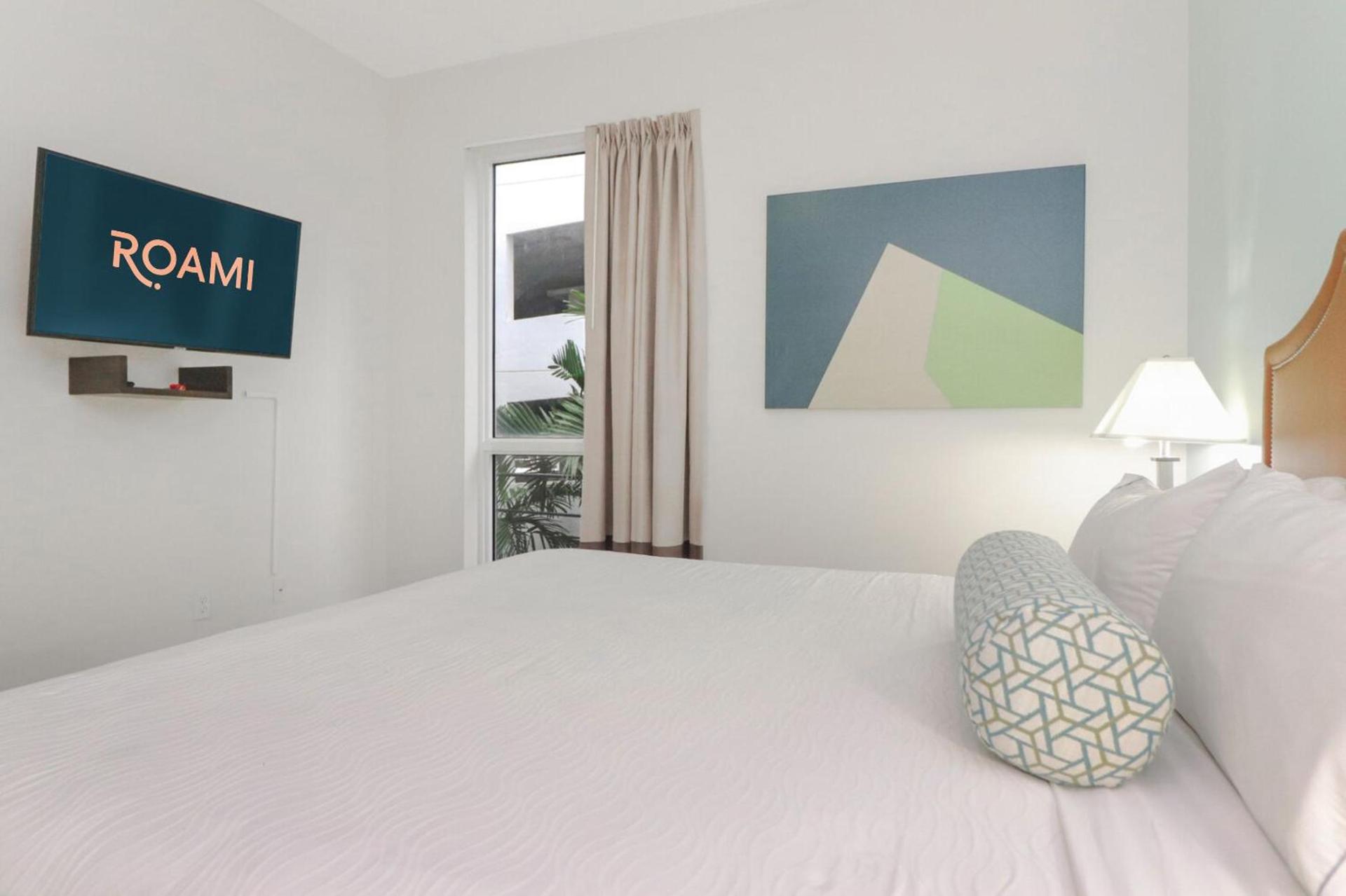 Roami at Habitat Brickell photo 100