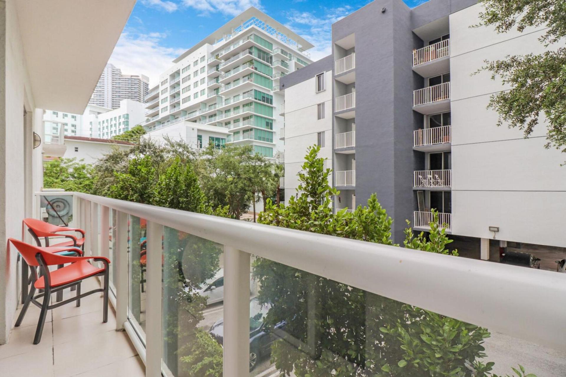 Roami at Habitat Brickell photo 96