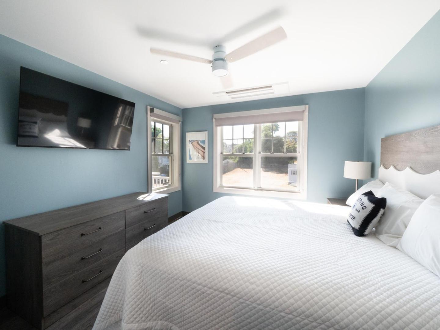 Long Beach Suites photo 8