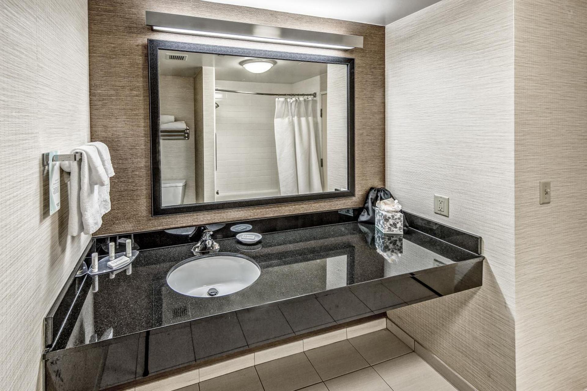 Fairfield Inn and Suites by Marriott Austin Northwest/The Domain Area photo 7
