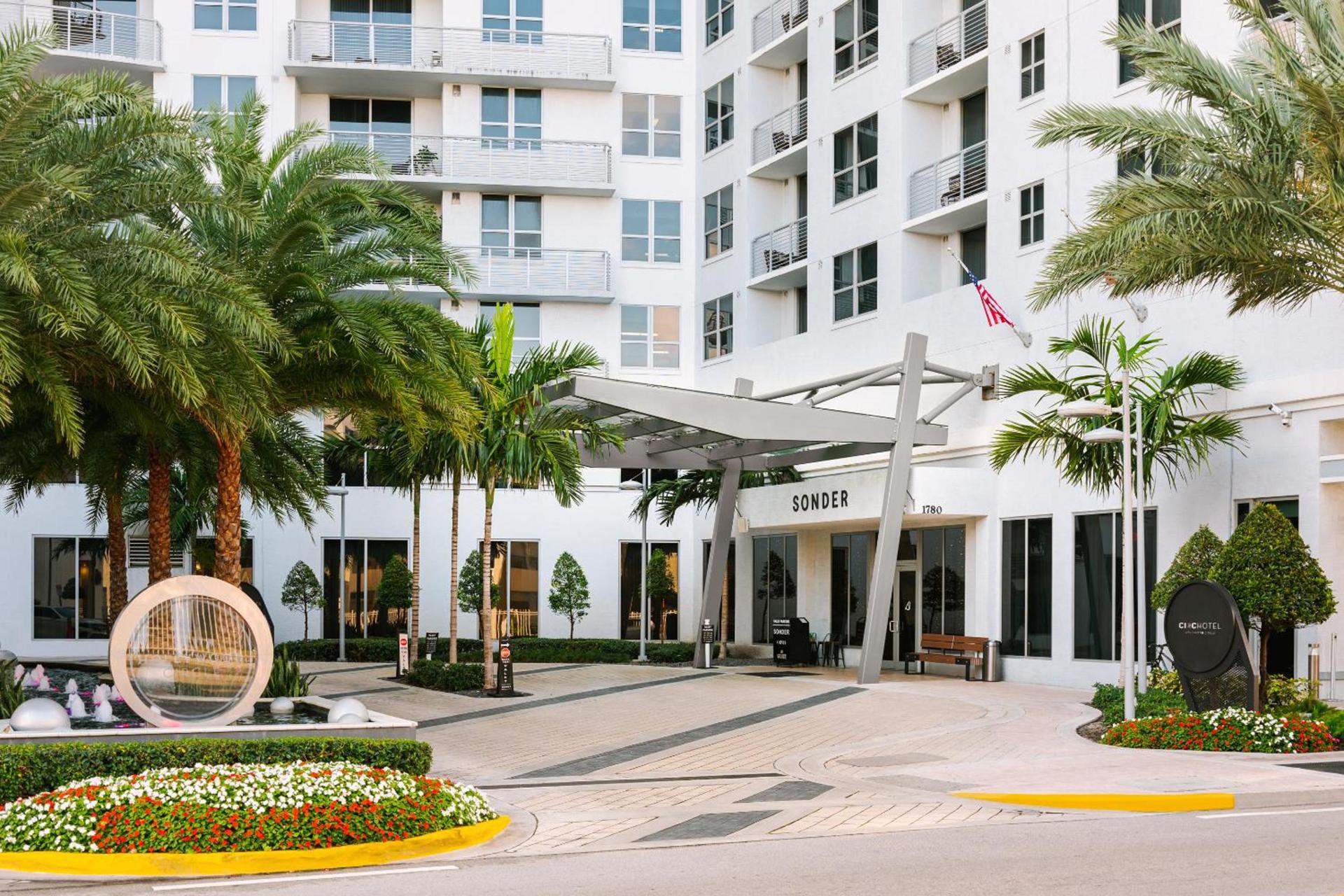 The Circ powered by Sonder — hotel in Hollywood