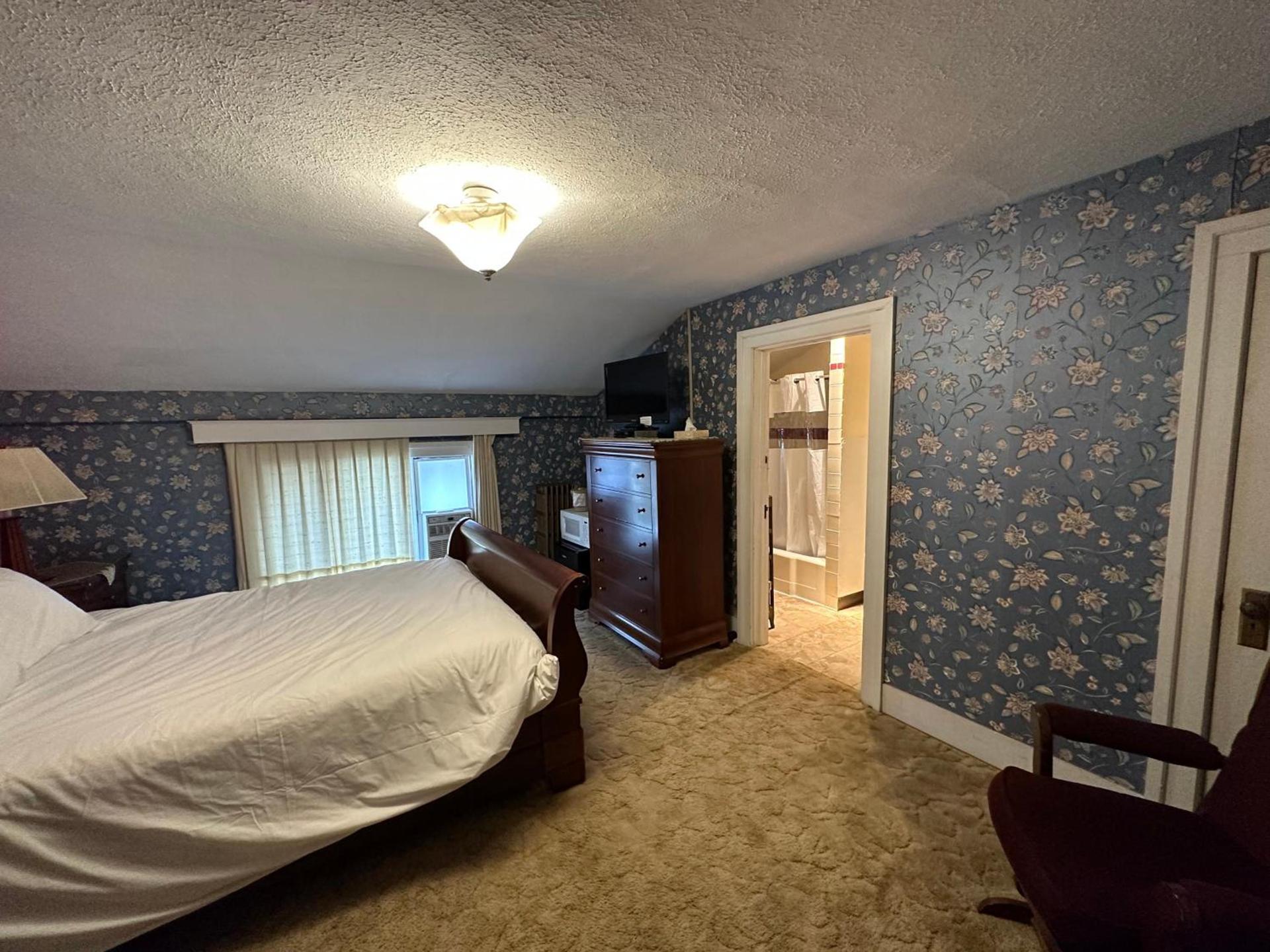 The Colonial Inn & Creamery photo 45