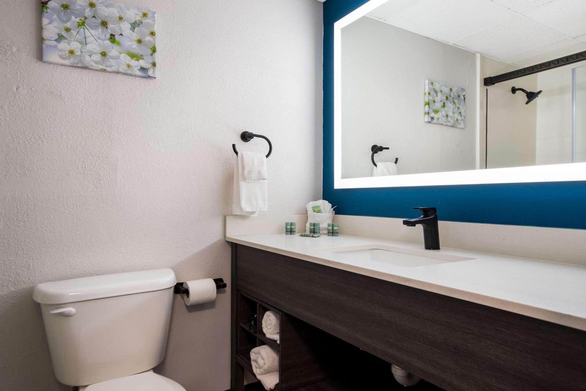 Best Western Bordentown Inn photo 19