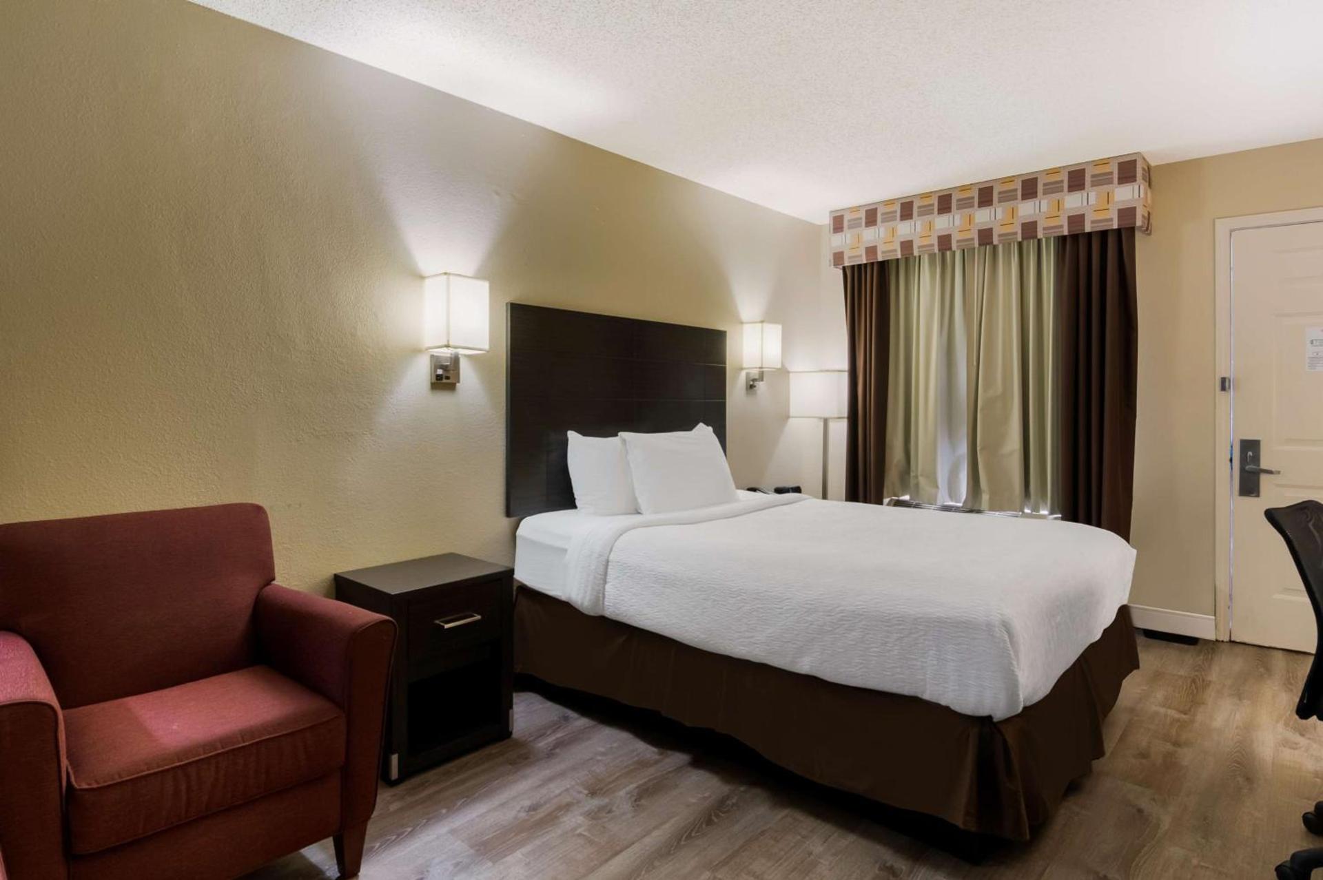 SureStay Plus Hotel by Best Western Jackson photo 18