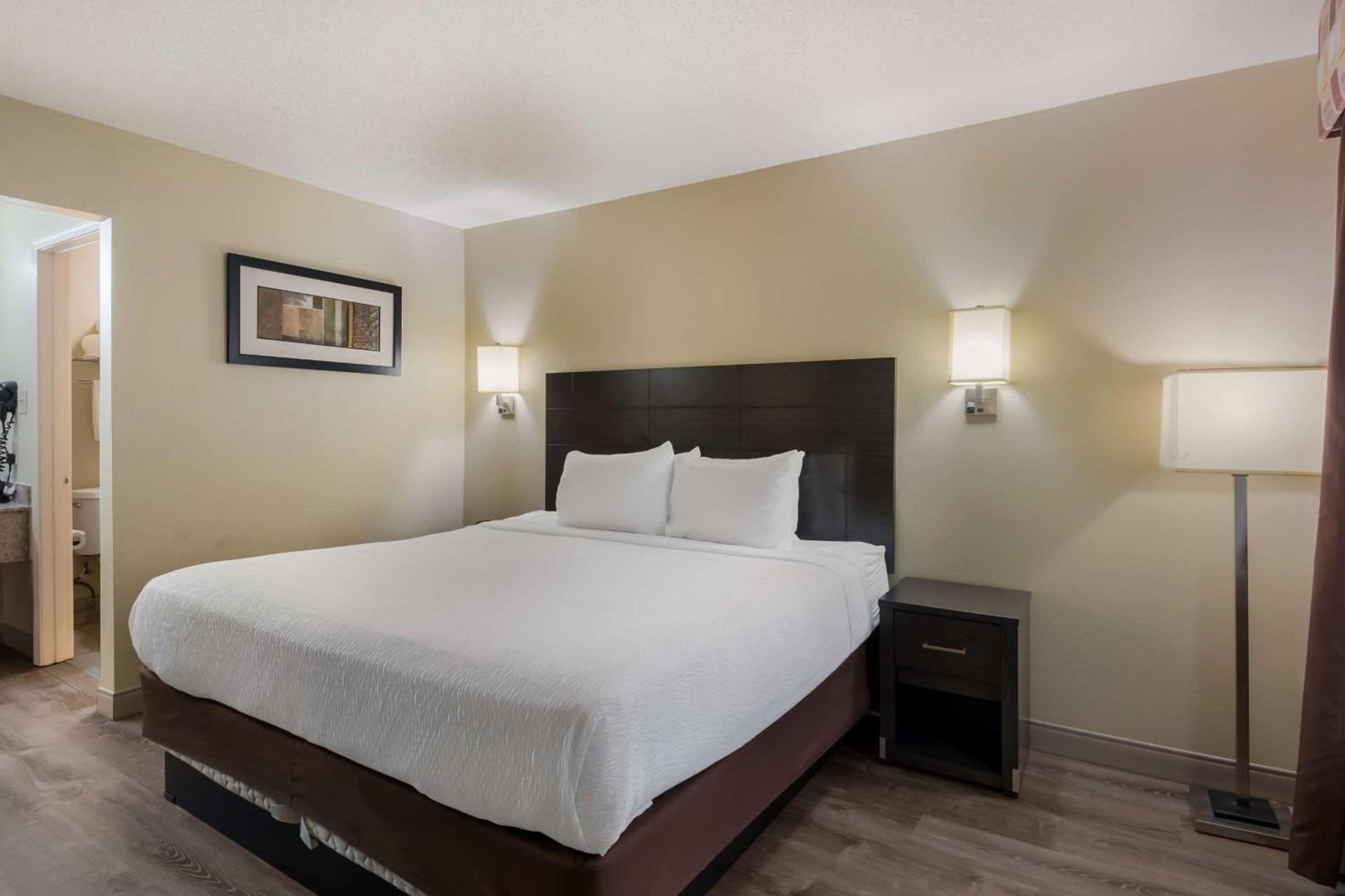 SureStay Plus Hotel by Best Western Jackson photo 20