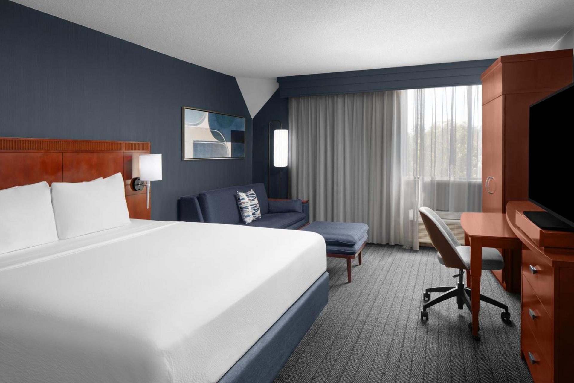 Courtyard by Marriott San Diego Rancho Bernardo photo 24
