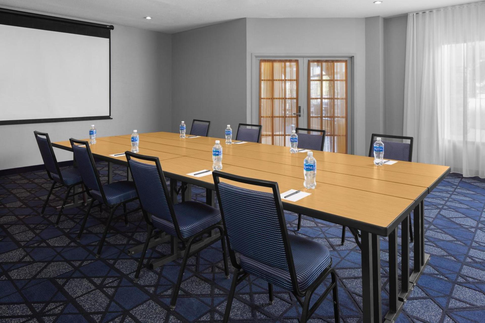 Courtyard by Marriott San Diego Rancho Bernardo photo 26