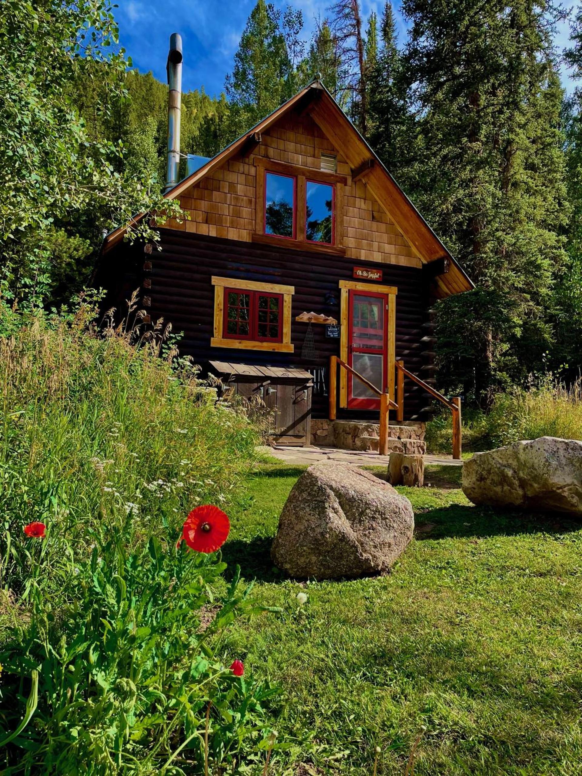 Pioneer Guest Cabins photo 9