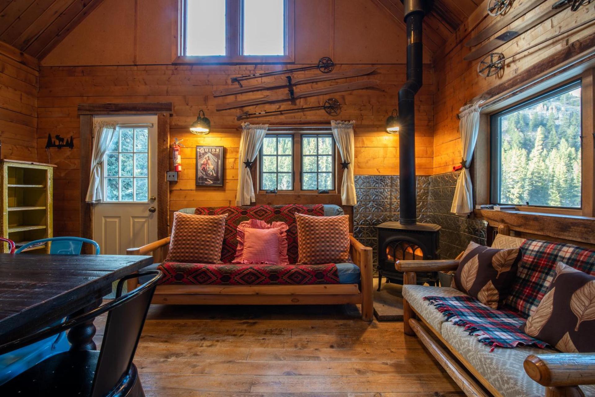 Pioneer Guest Cabins photo 13