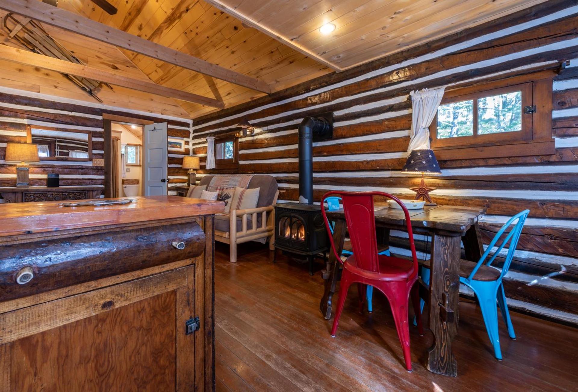 Pioneer Guest Cabins photo 21