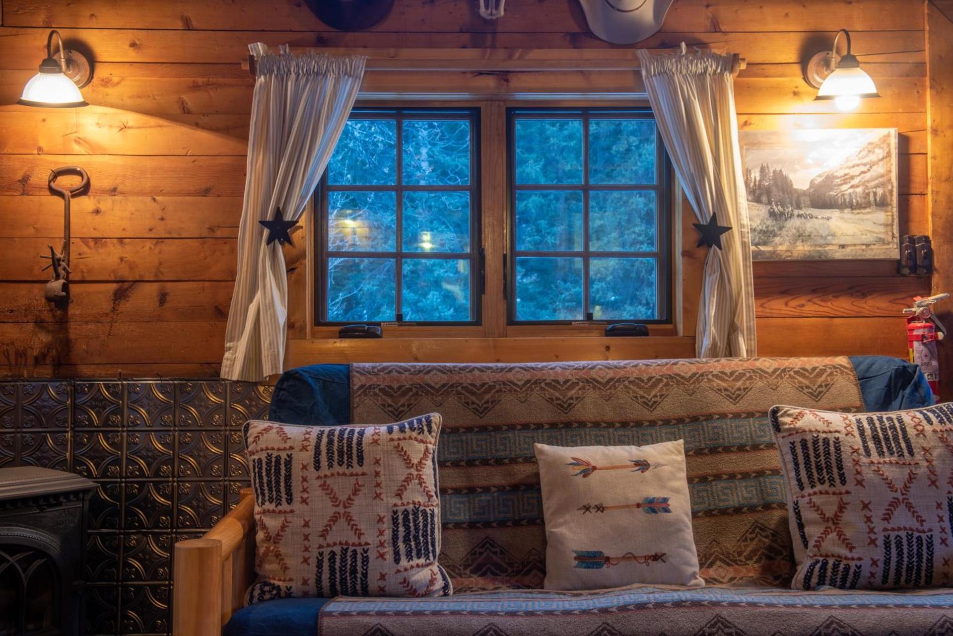 Pioneer Guest Cabins photo 25