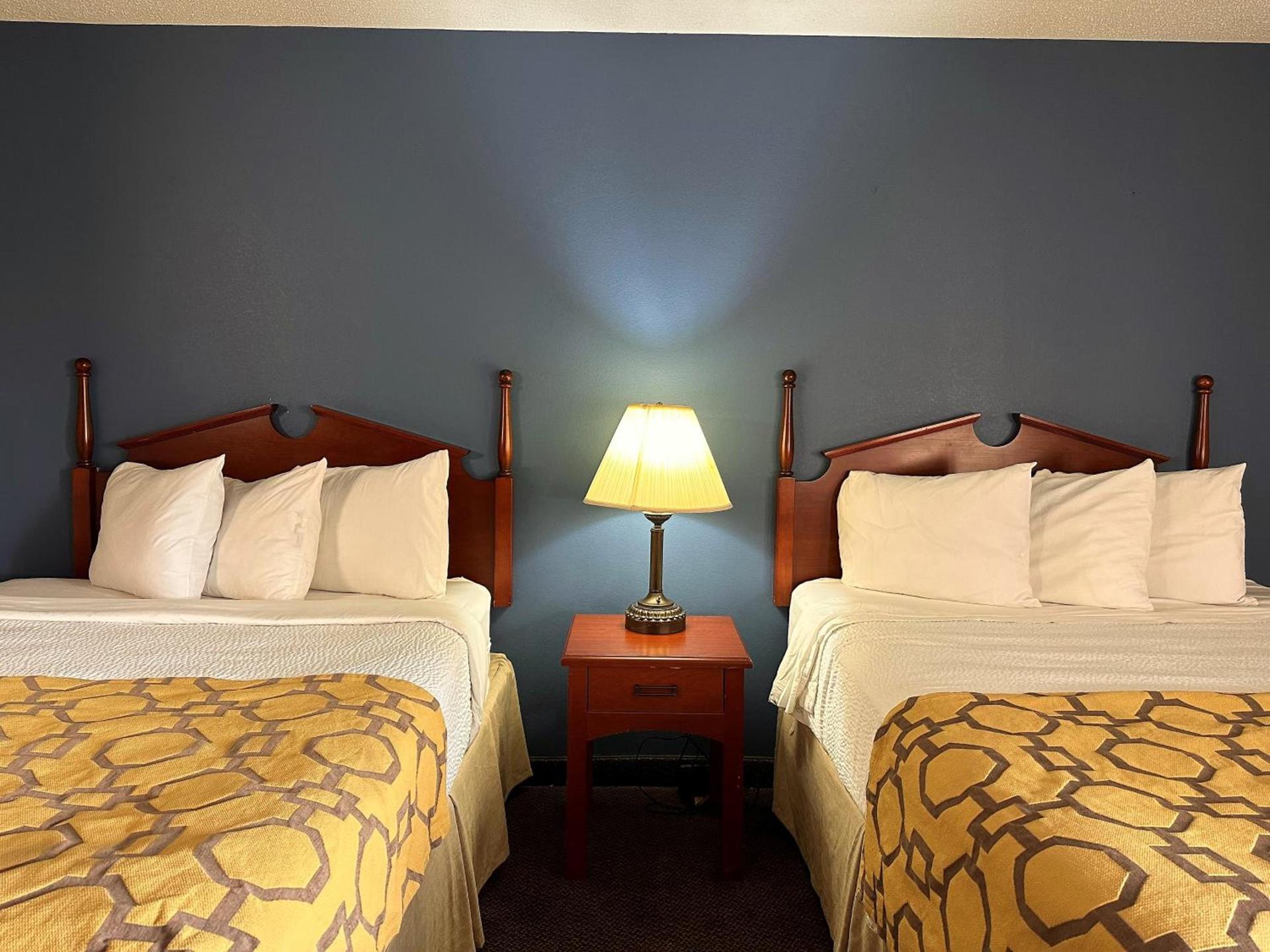 Baymont by Wyndham Corydon photo 15