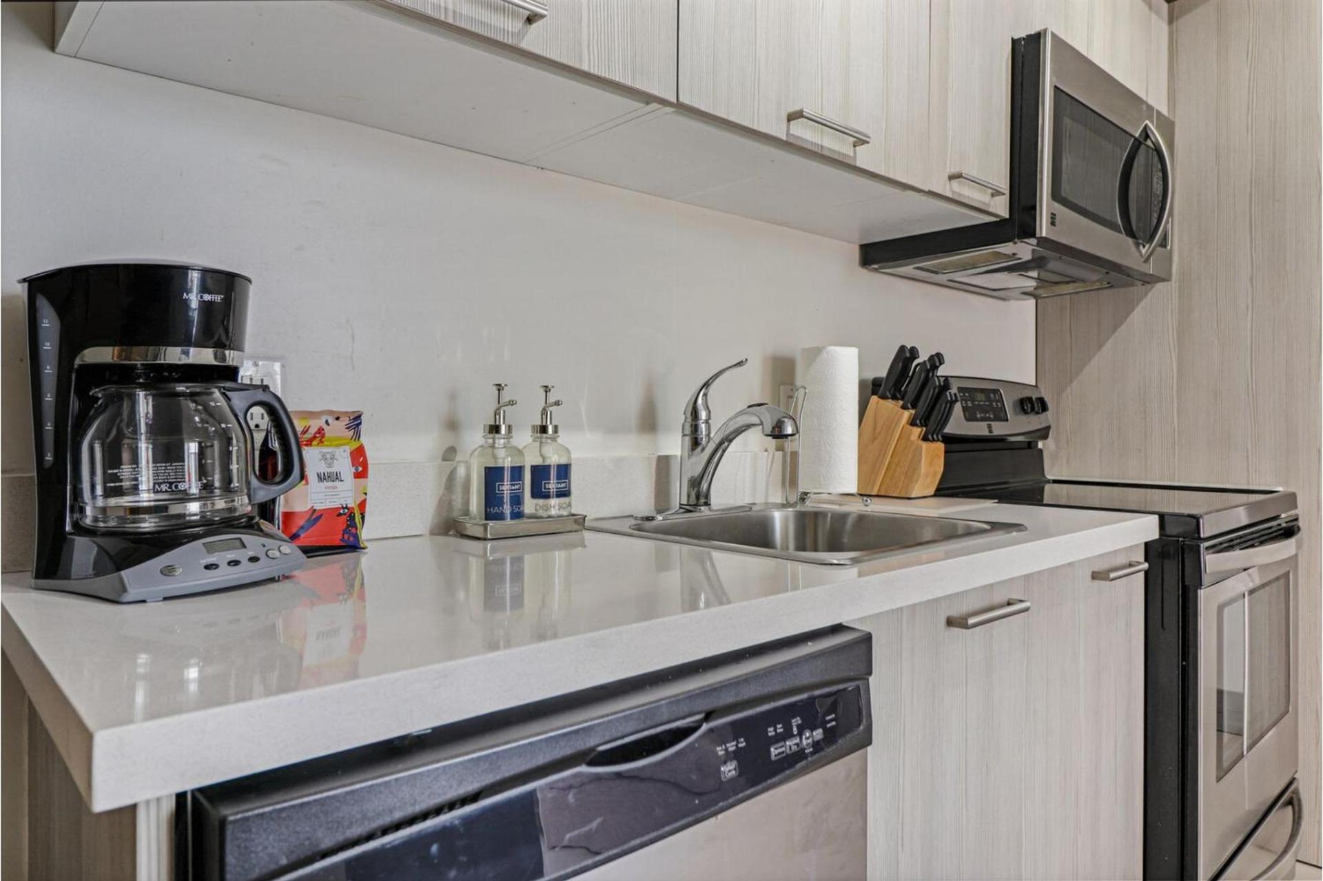 Roami at Habitat Brickell photo 33