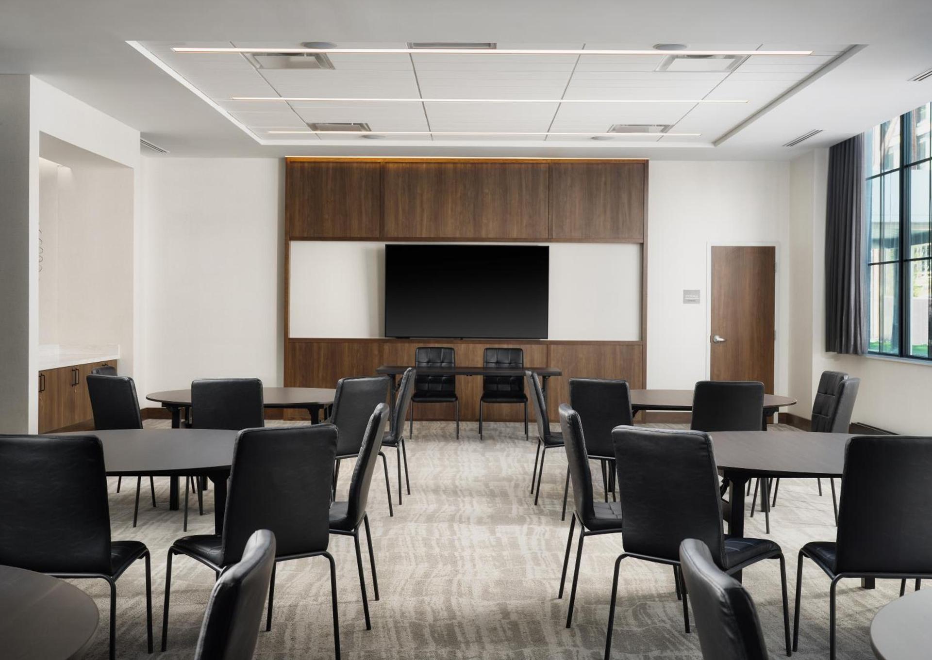 AC Hotel by Marriott Dayton photo 33