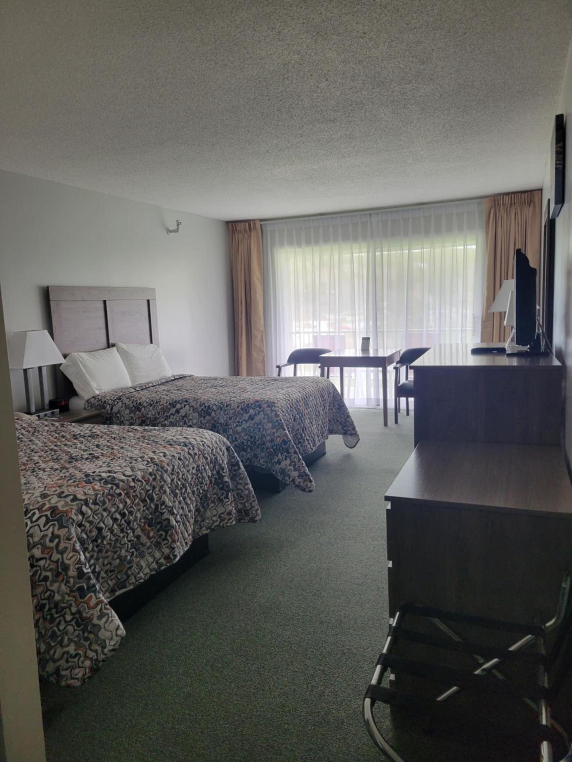 Kimball Terrace Inn photo 11