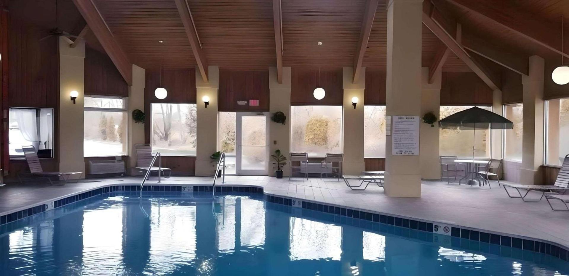 Sleep Inn & Suites - Oxford - University Area photo 8