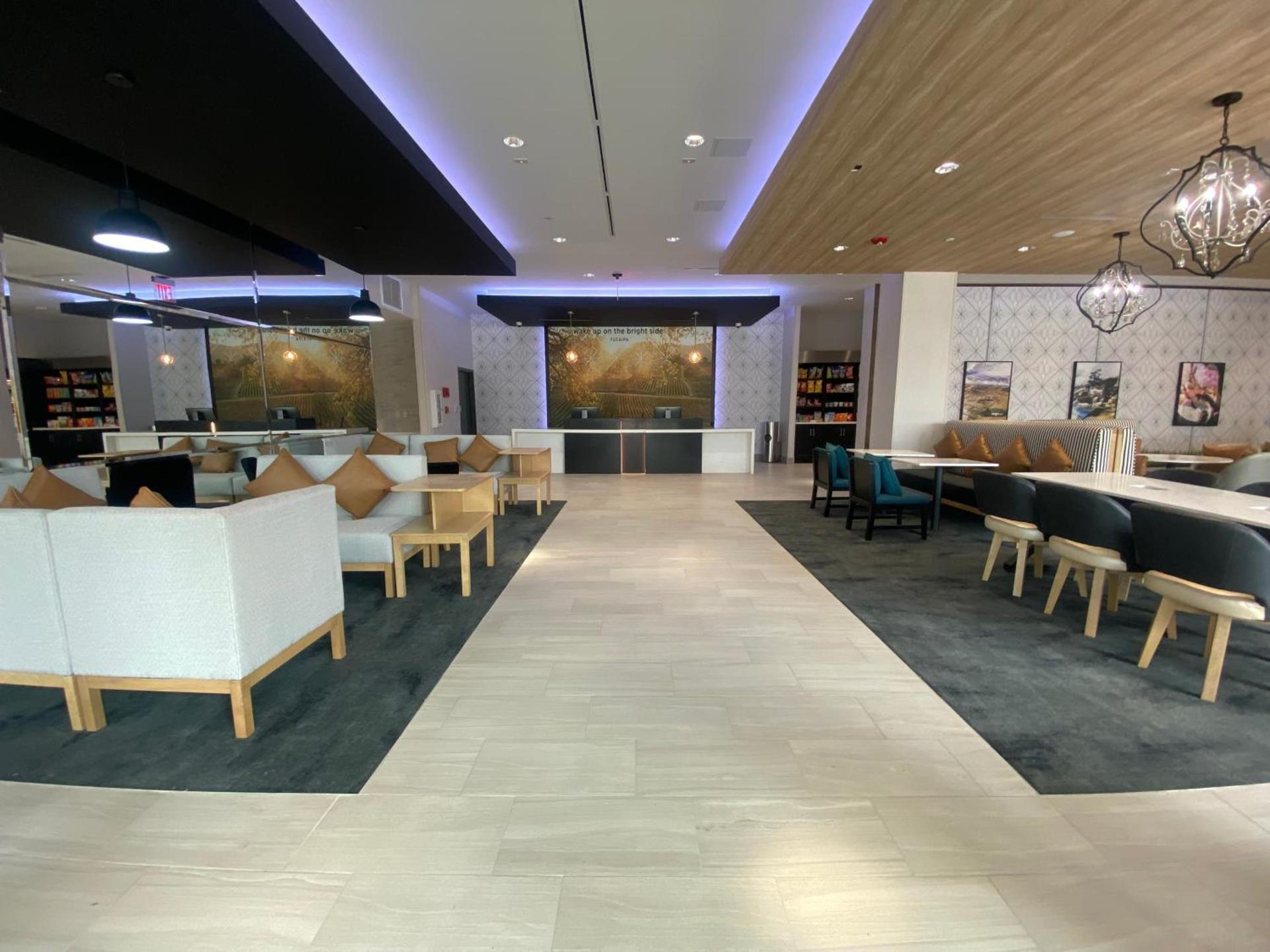 La Quinta Inn & Suites by Wyndham Yucaipa photo 47