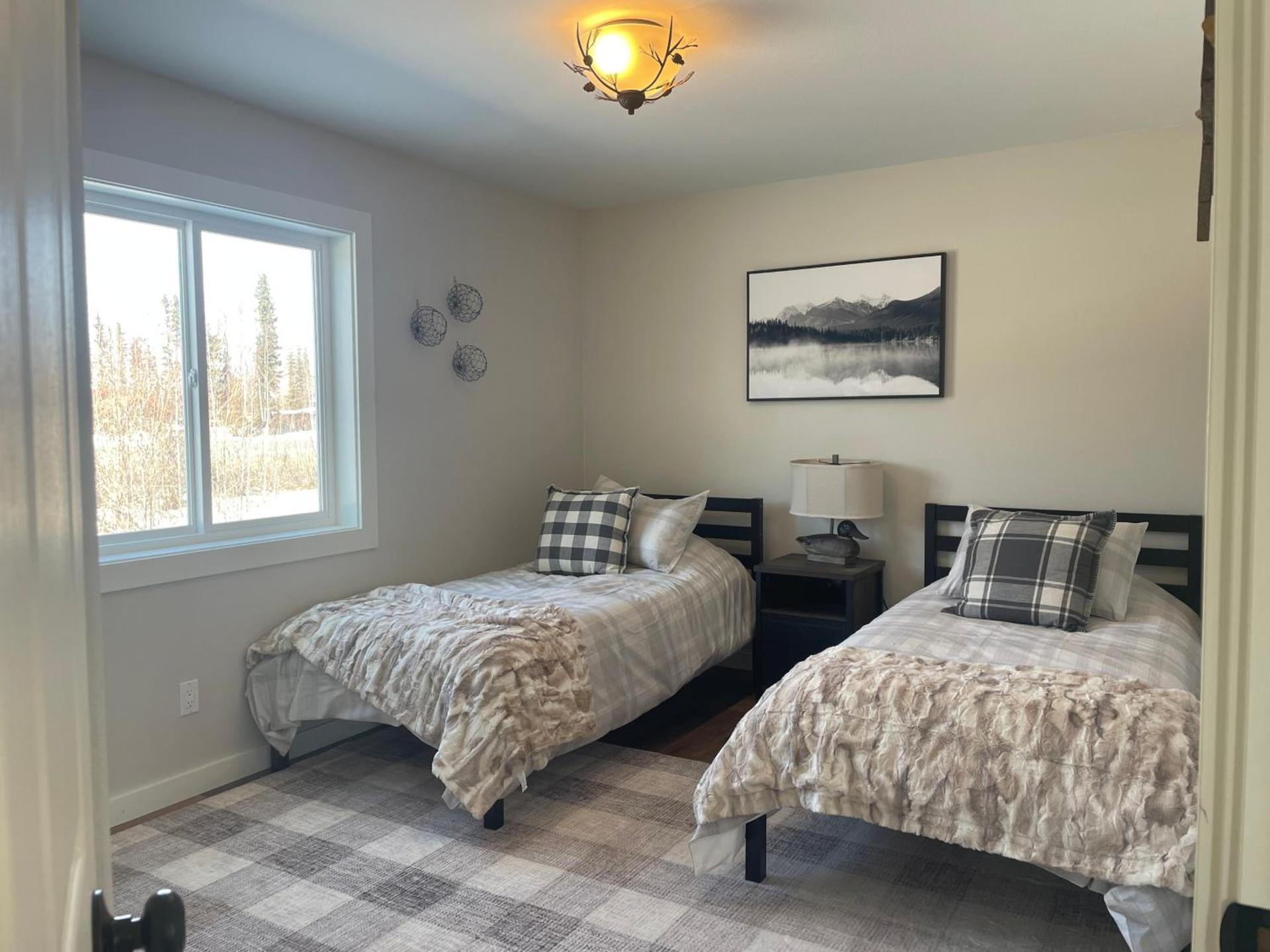 Alaska Lake + Lodge at Longmere photo 18