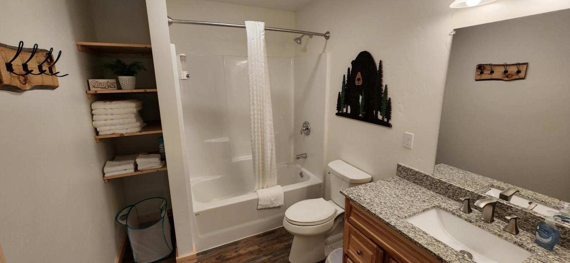 Beargrass Lodging & RV Resort photo 44