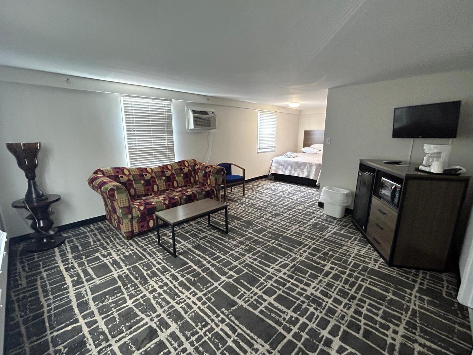 Blue Wave Inn - Ocean City photo 36