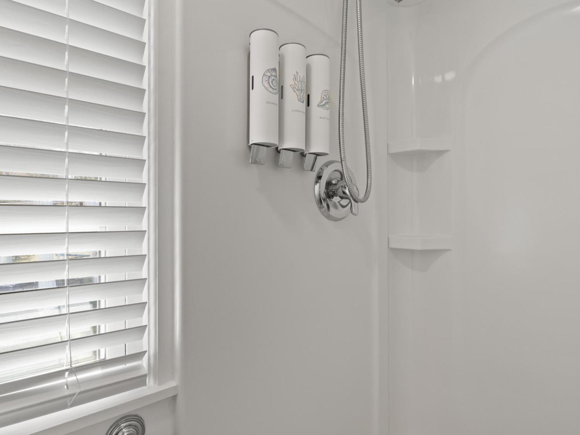 The Seagrove Suites & Guest Rooms photo 57