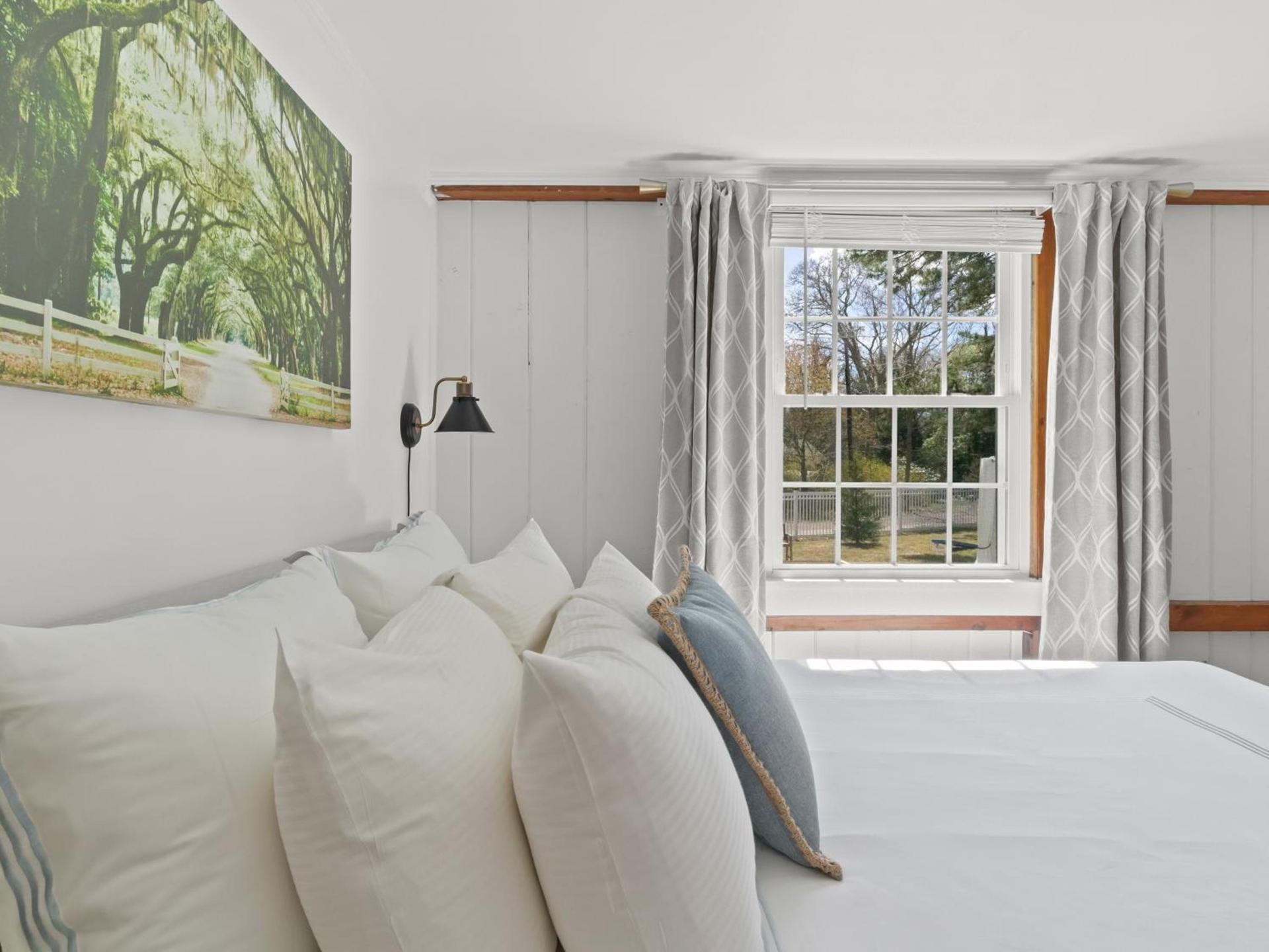 The Seagrove Suites & Guest Rooms photo 48