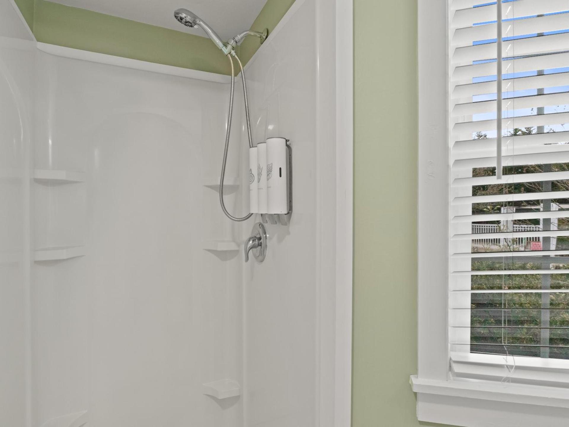 The Seagrove Suites & Guest Rooms photo 47