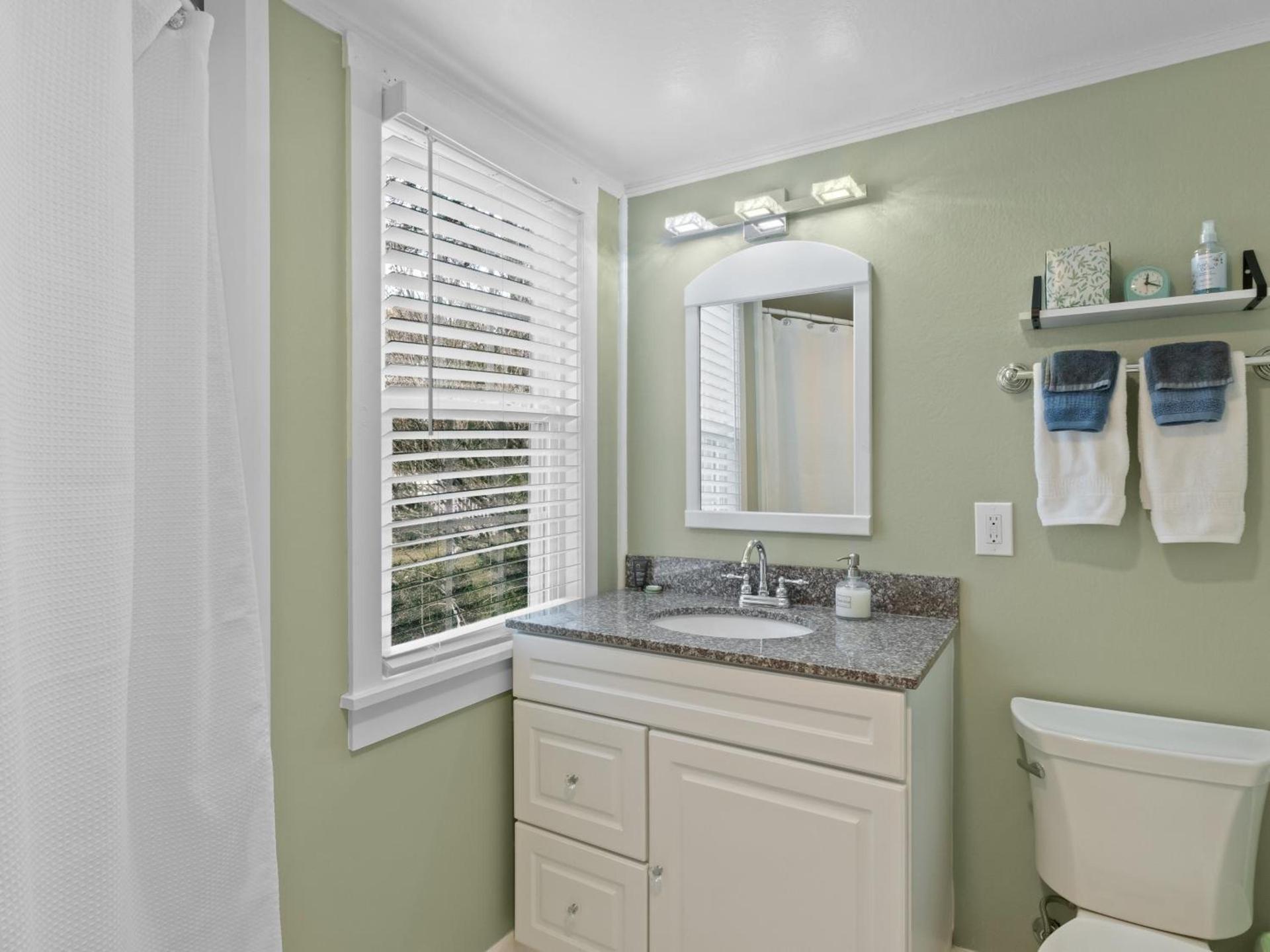 The Seagrove Suites & Guest Rooms photo 27