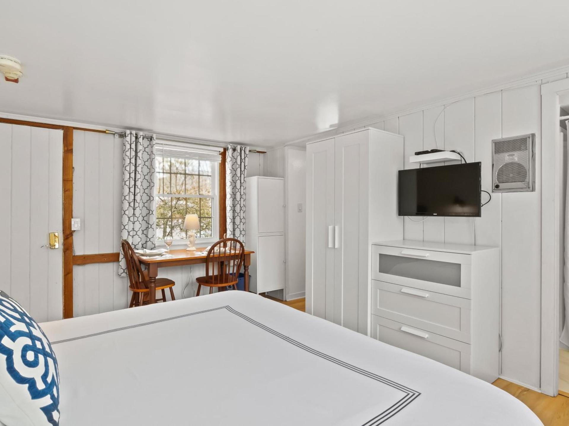 The Seagrove Suites & Guest Rooms photo 28