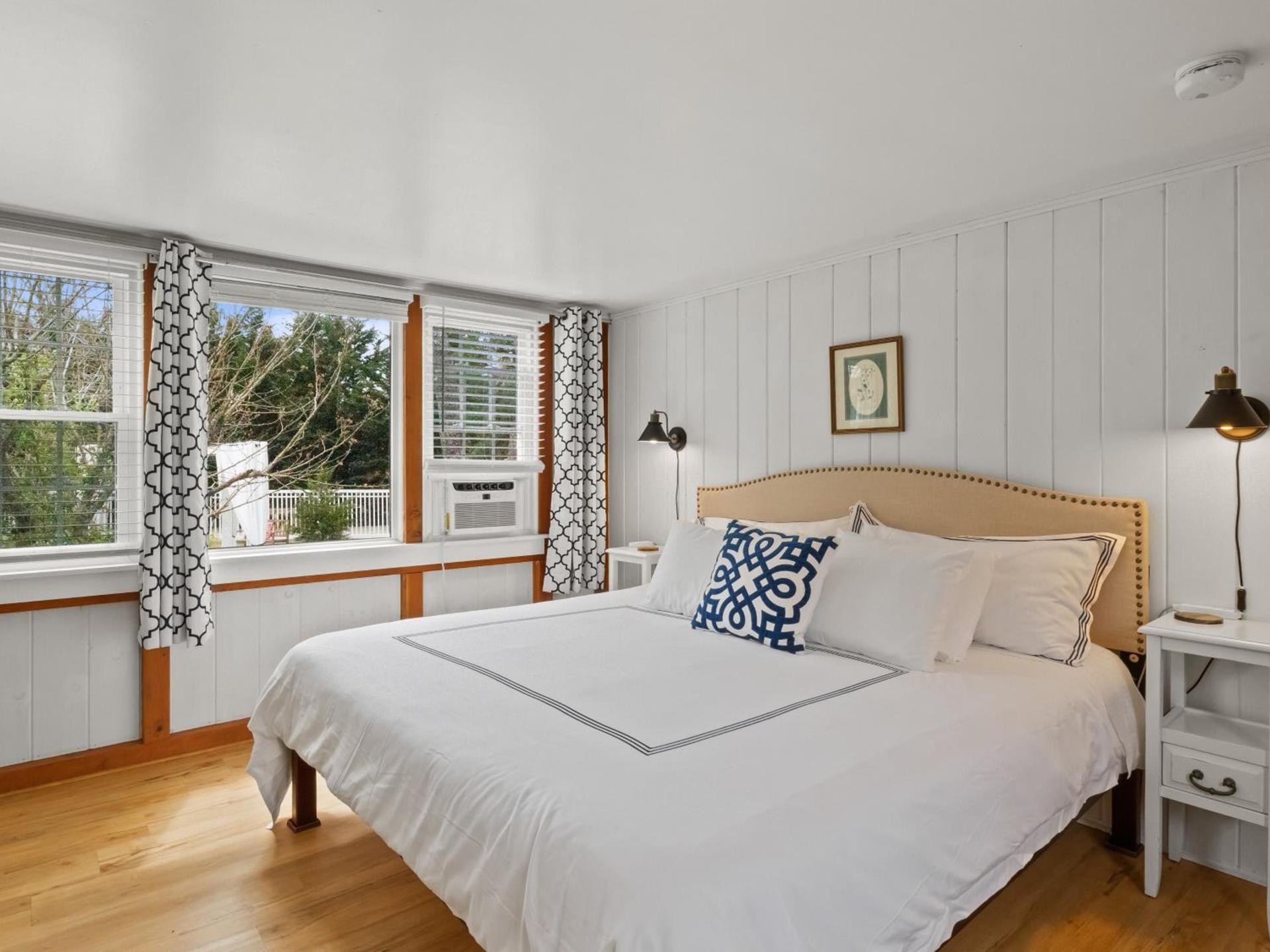 The Seagrove Suites & Guest Rooms photo 61