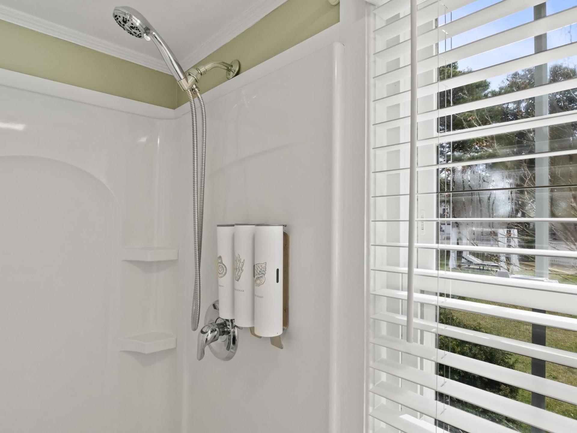 The Seagrove Suites & Guest Rooms photo 54