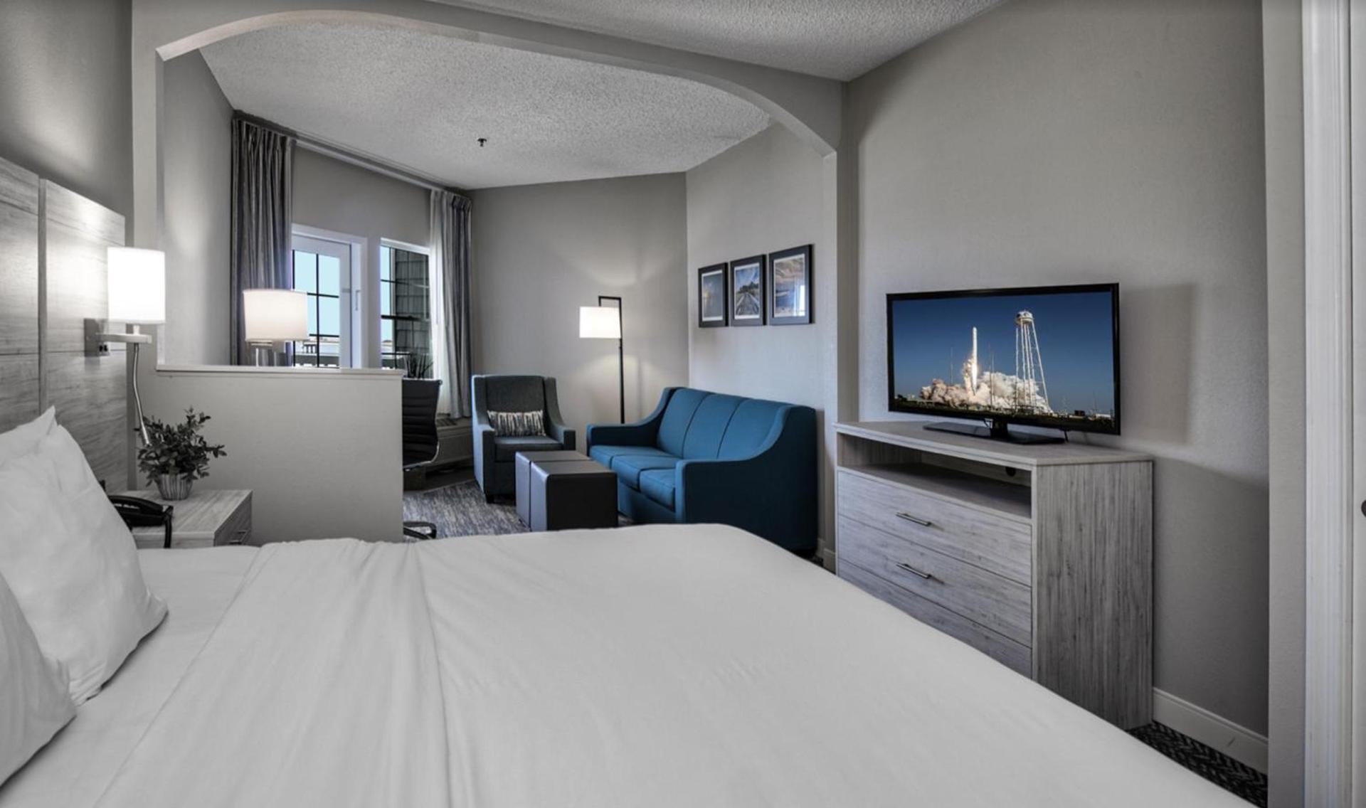 Comfort Suites Chincoteague Island Bayfront Resort photo 74