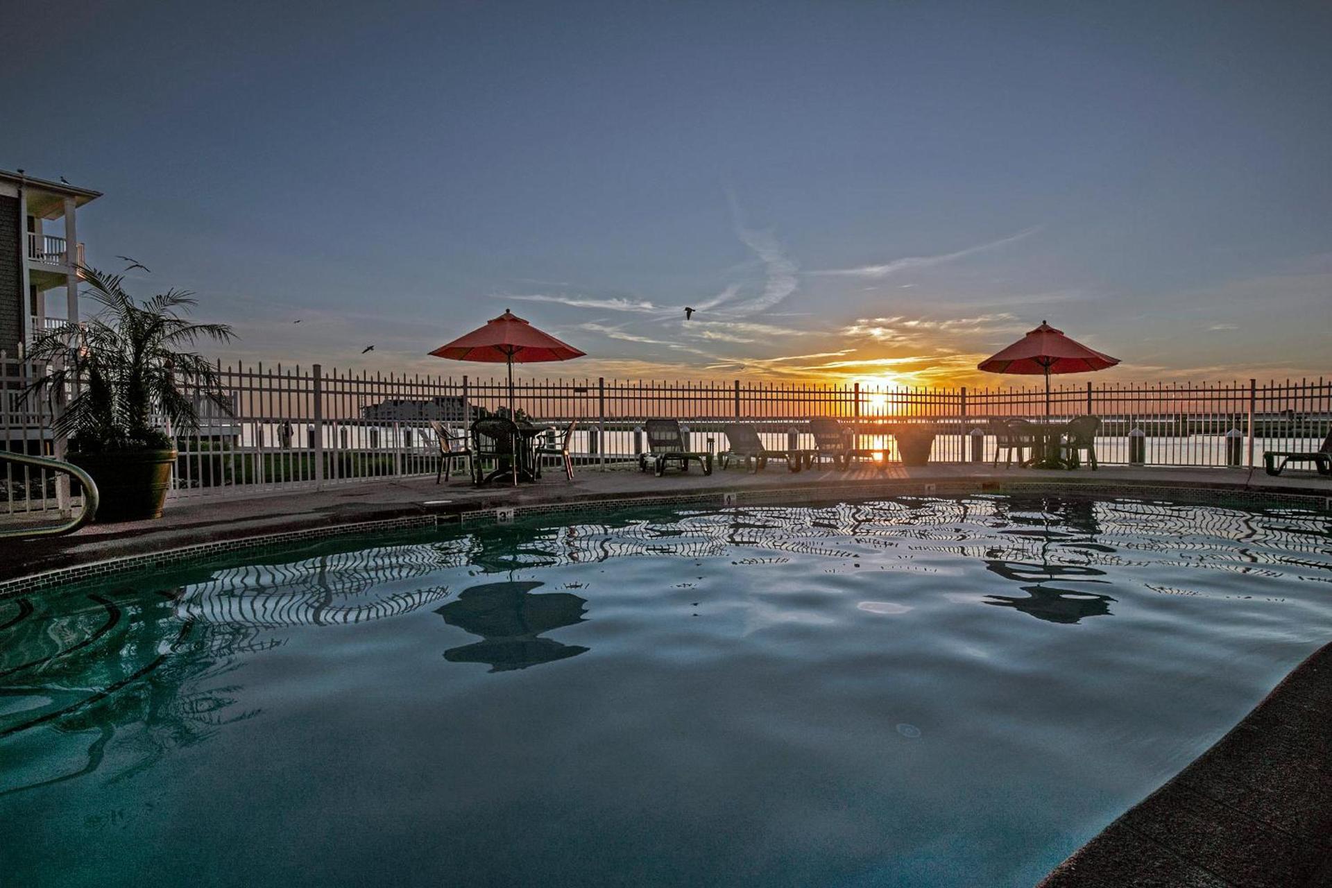 Comfort Suites Chincoteague Island Bayfront Resort photo 78