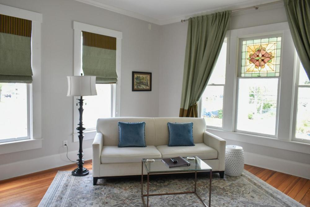Sparrow Grove Manor photo 14