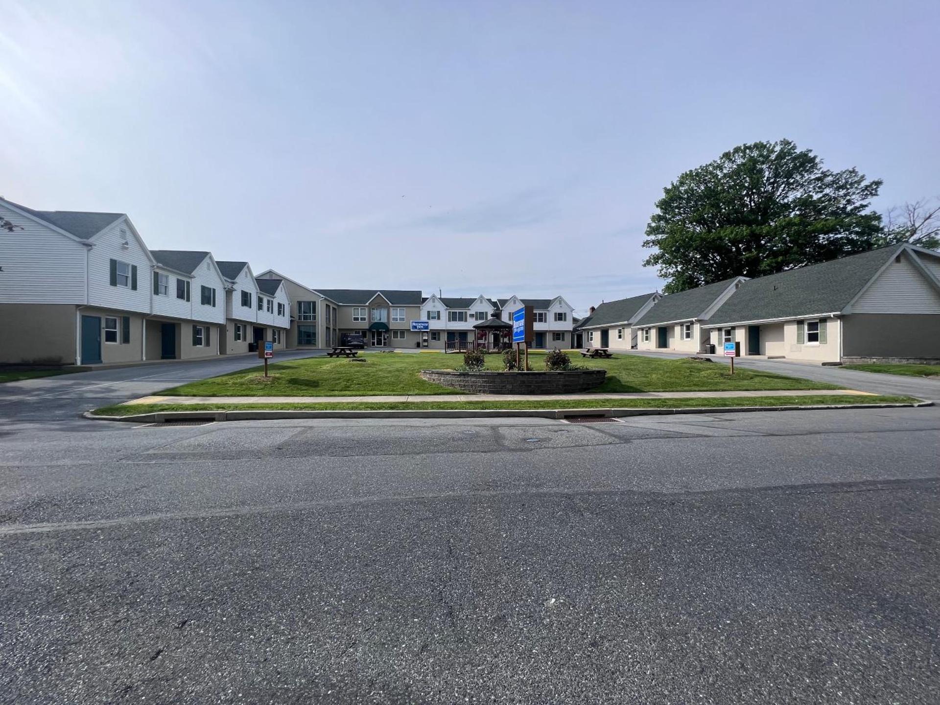 Rodeway Inn & Suites Hershey Chocolate Avenue photo 40