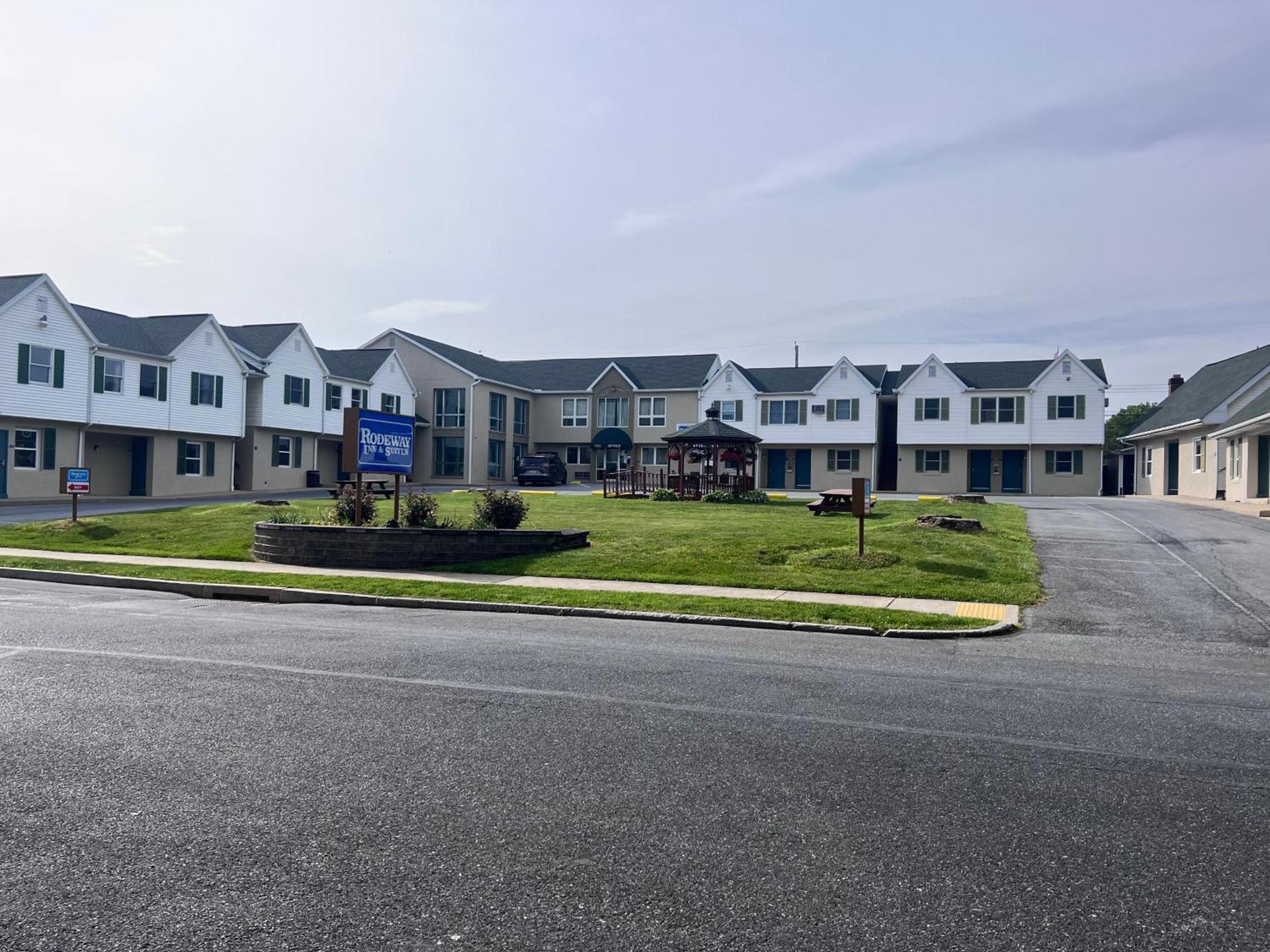 Rodeway Inn & Suites Hershey Chocolate Avenue photo 41