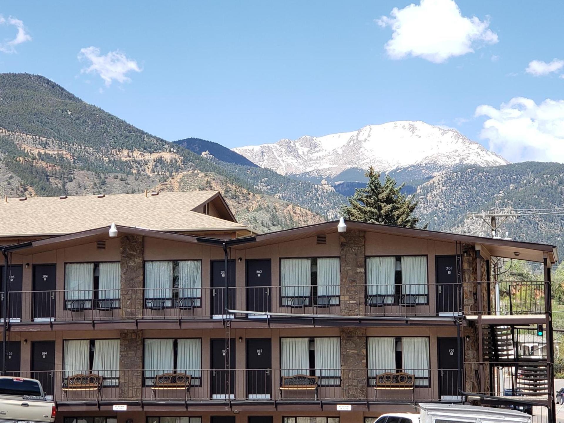 Silver Saddle Motel photo 32