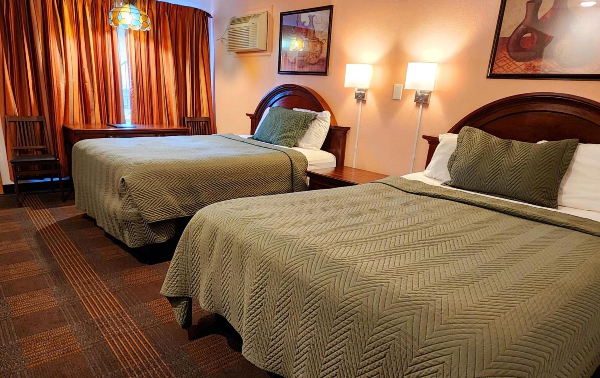Silver Saddle Motel photo 48
